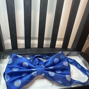 Blue Textured Polka Dot Bow Tie